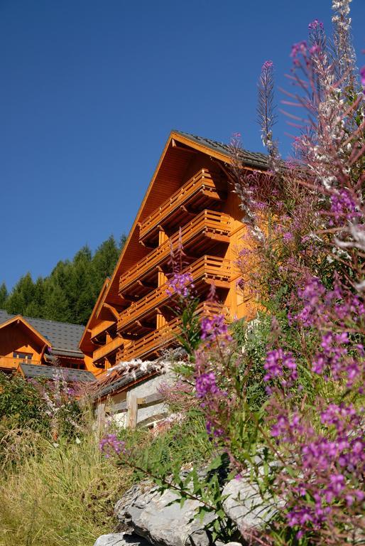 Résidence Odalys Le Hameau et les Chalets de la Vallée d'Or Valloire Exterior foto