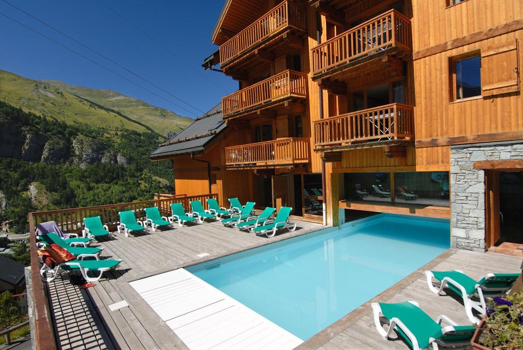 Résidence Odalys Le Hameau et les Chalets de la Vallée d'Or Valloire Exterior foto