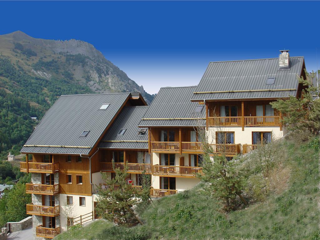 Résidence Odalys Le Hameau et les Chalets de la Vallée d'Or Valloire Exterior foto